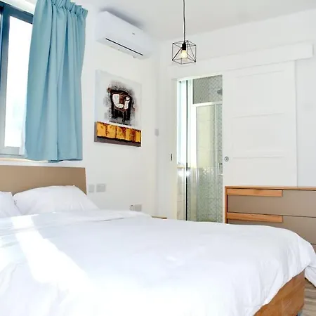 Apartment Seaside Serenity Retreat *
