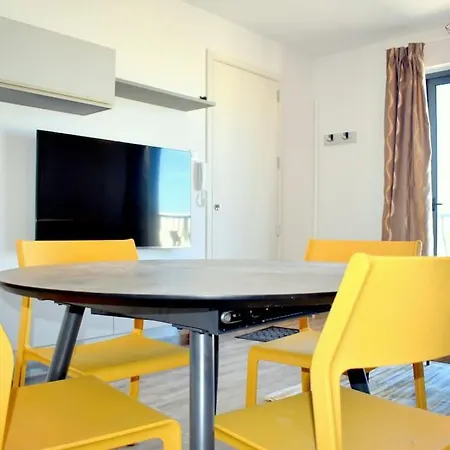 Seaside Serenity Retreat Apartment *